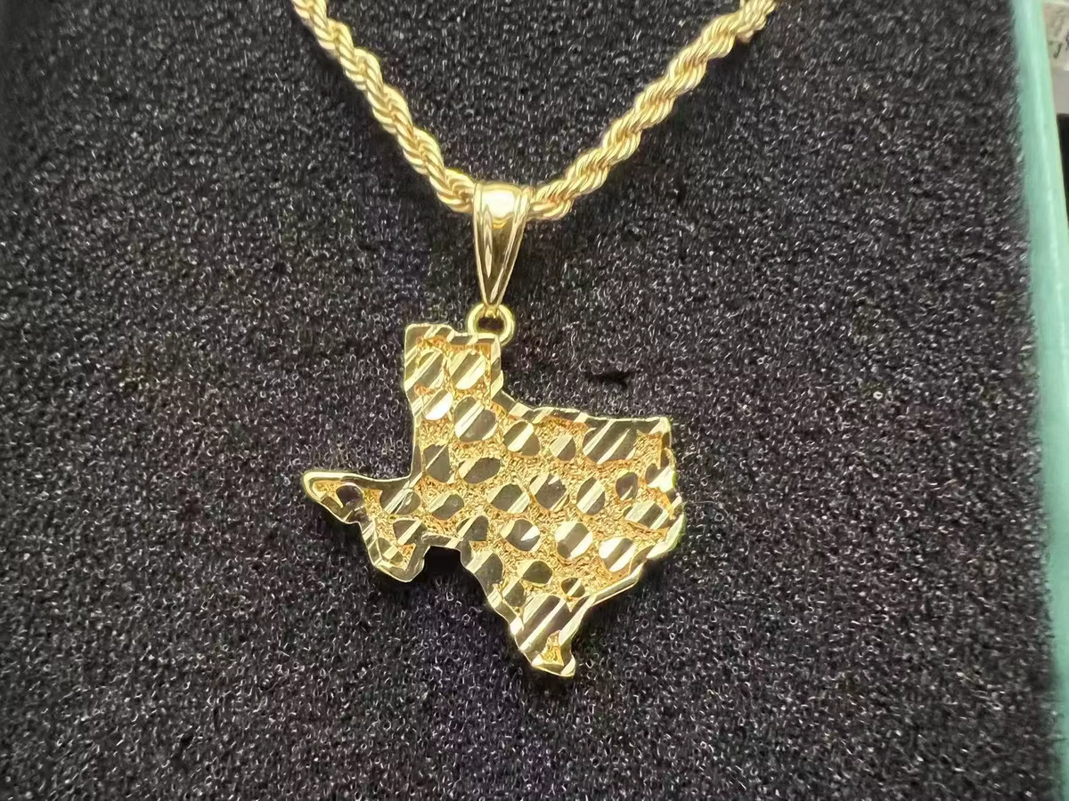Wholesale 18K Gold Plated Nugget Map Vintage Shape Charm Pendant Necklace for Men Women Unique Gold Pendant for Jewelry