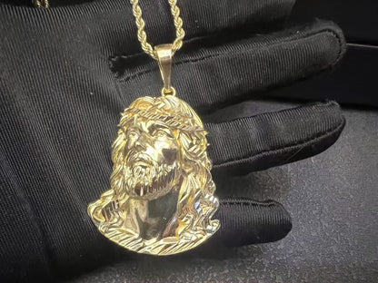 Dropshipping Stainless Steel Fish Bone Hook Gold Plated Necklaces for Men Fashionable Head Pendant Necklace