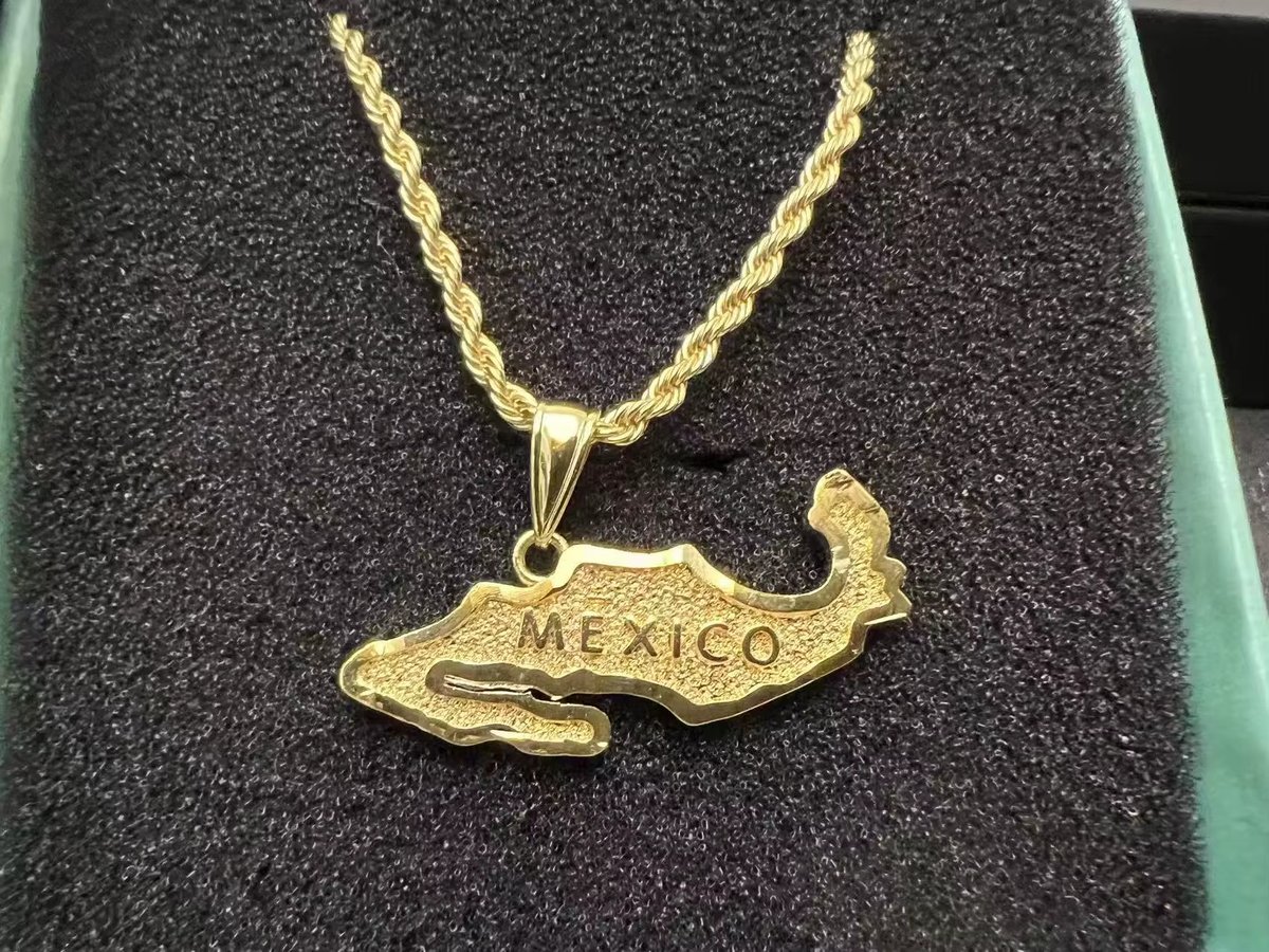 Custom Map 18K Gold Plated Pvd 316L Stainless Steel Pendant Fashion Jewelry Necklace for Men Women
