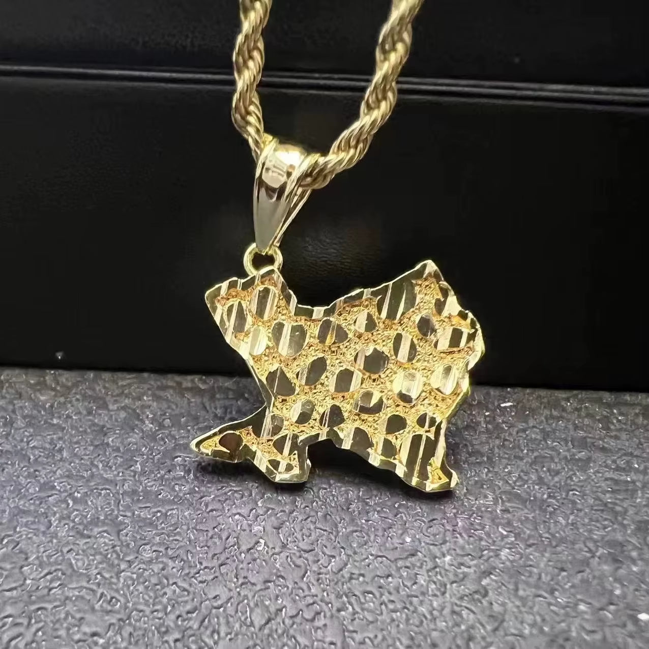Wholesale 18K Gold Plated Nugget Map Vintage Shape Charm Pendant Necklace for Men Women Unique Gold Pendant for Jewelry